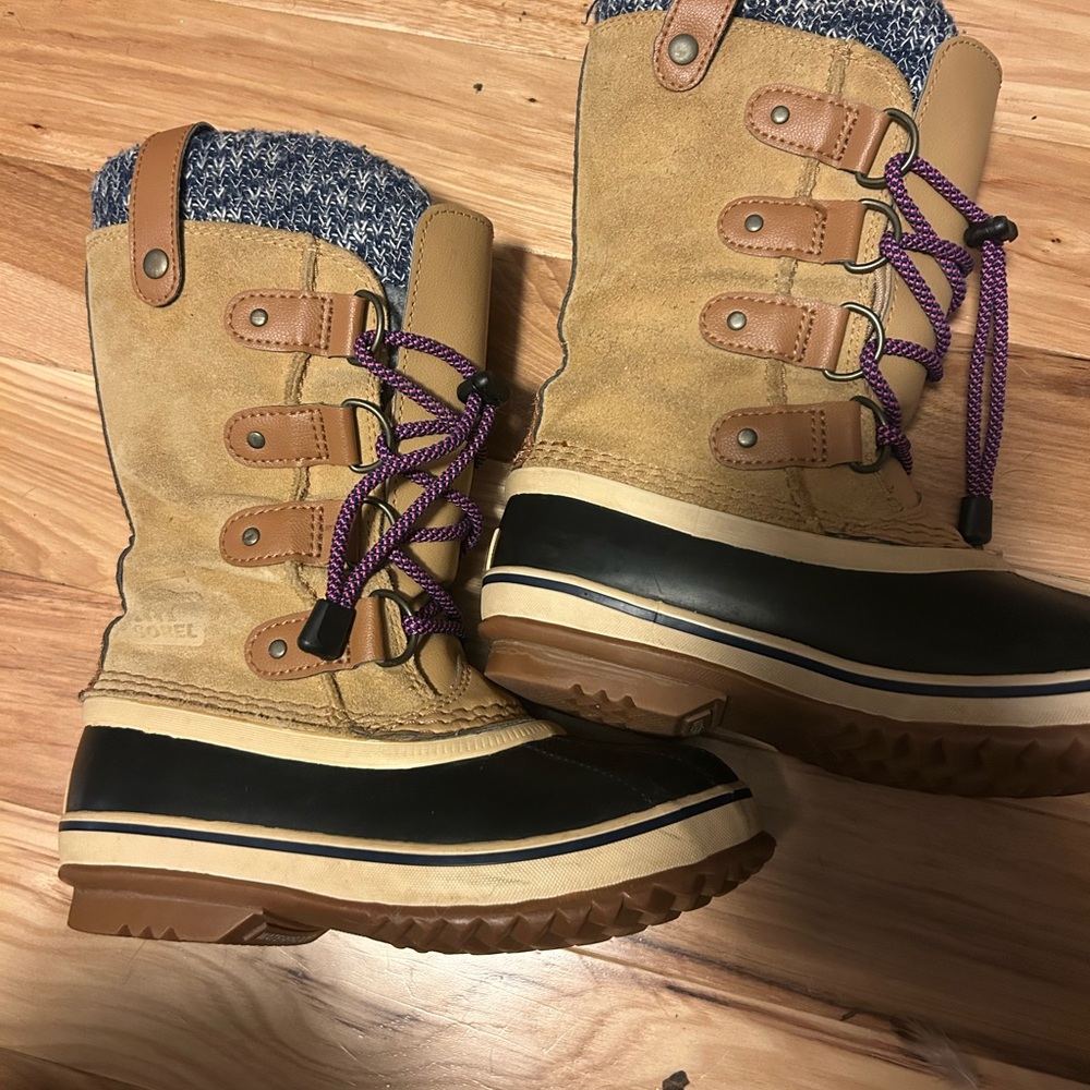 Sorel big kids winter boots size 1 joan of arctic nubuck chunky knit girls boys